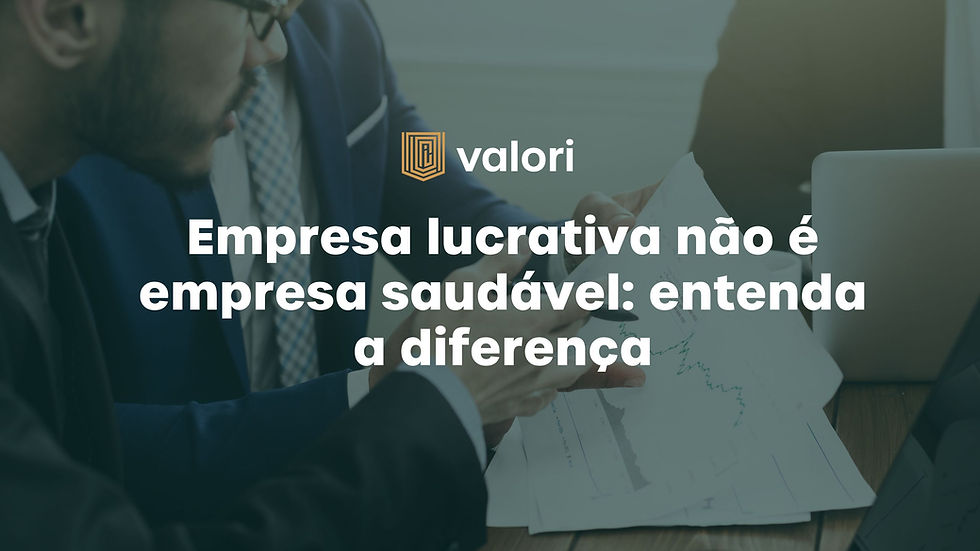 gráfico com linha de crescimento do lucro contrastando com queda no engajamento da equipe