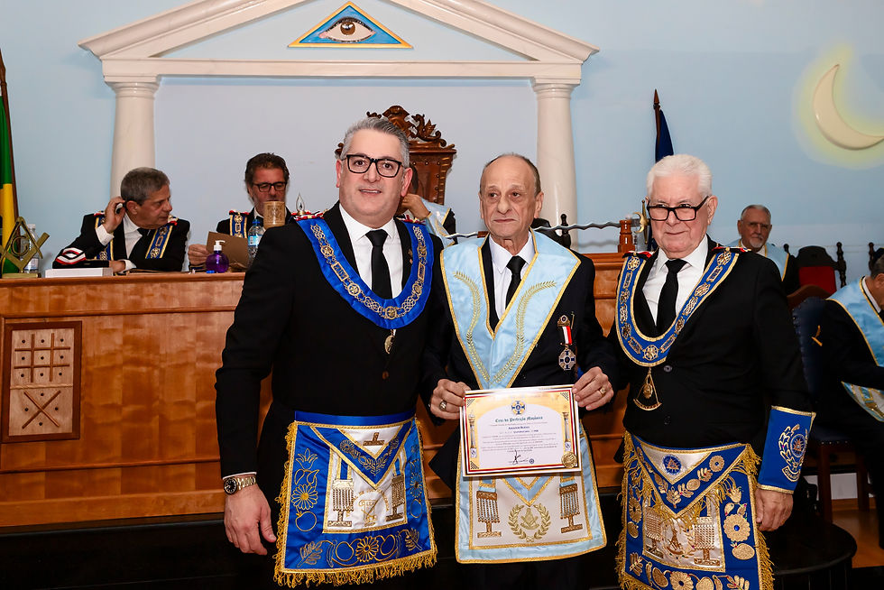 Cruz da Perfeição Maçônica – pelos 35 anos - Ir∴ Amador Bueno