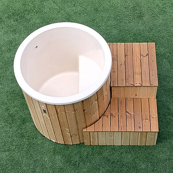 Cold tub 02.jpg