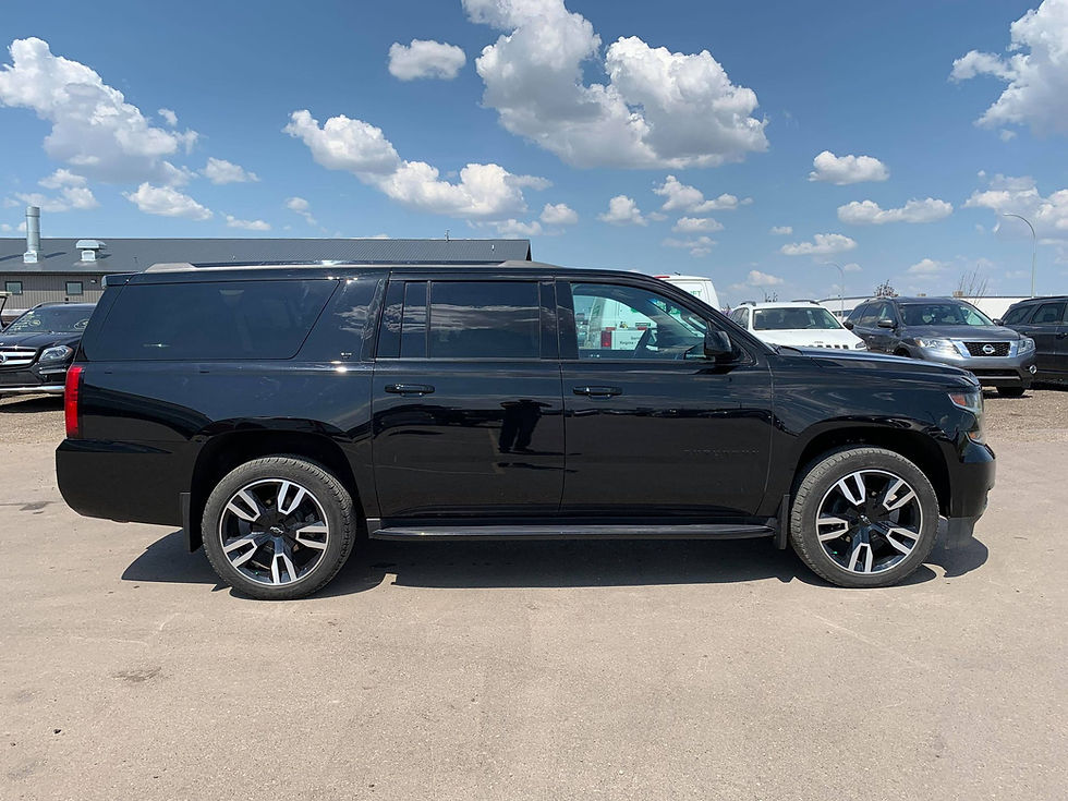 Thumbnail: 2020 CHEVY SUBURBAN LT MIDNIGHT EDITION 15,040KM