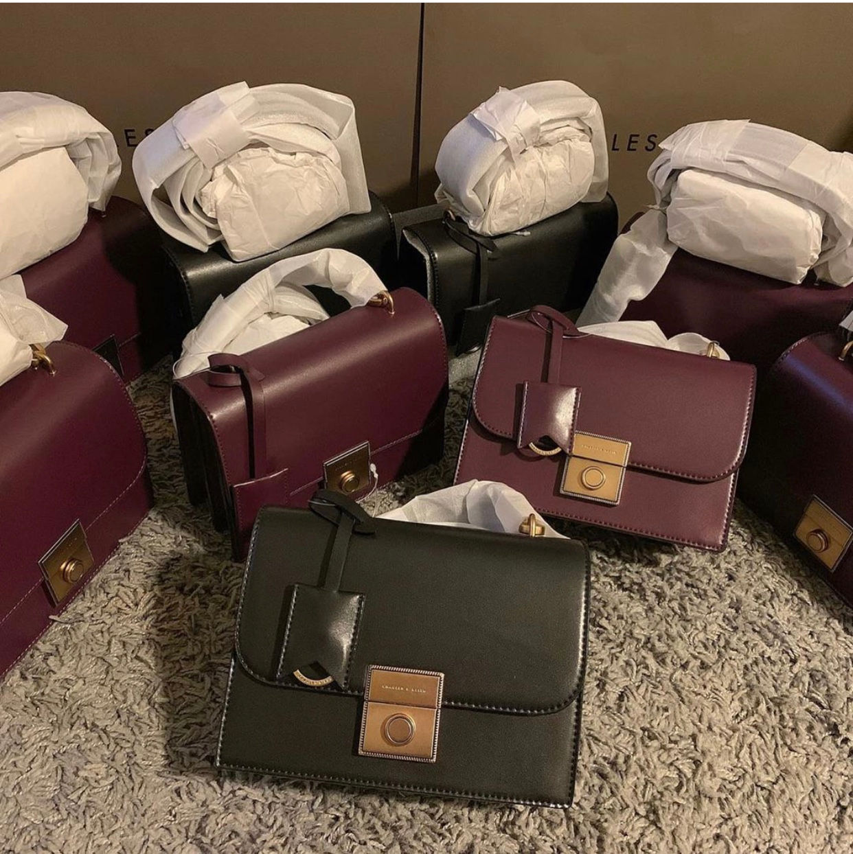 Túi CNK dáng retro