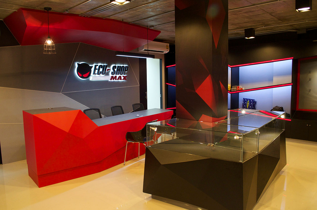 ECU SHOP MAX Showroom Design