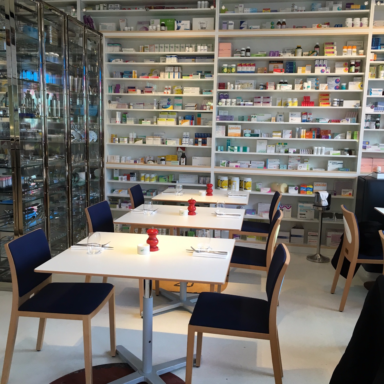 Damian Hirst's Pharmacy 2