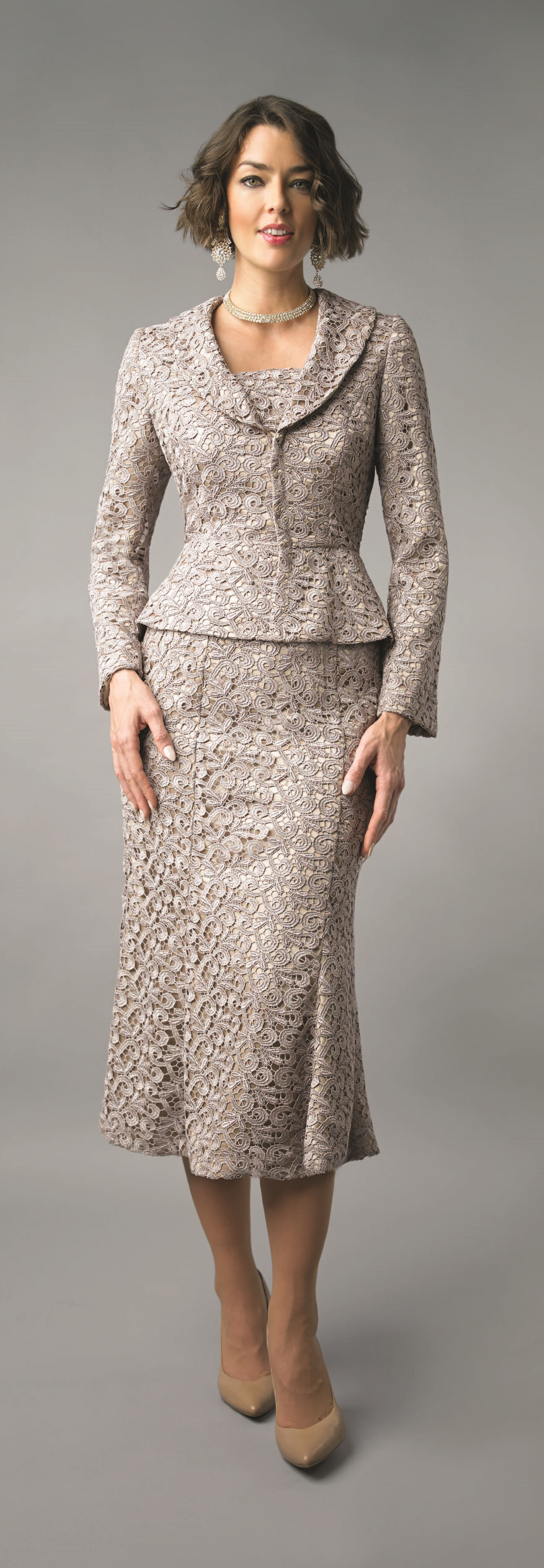 Lily and Taylor  2858