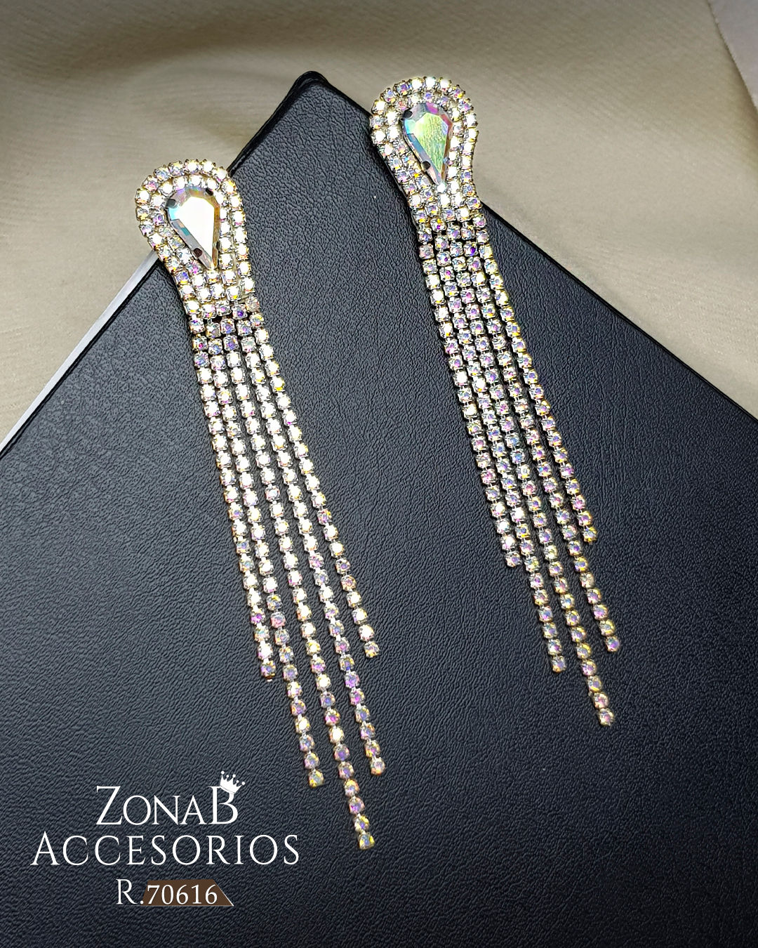 Zarcillos Elegantes R.70616 Tornasol con base plateado