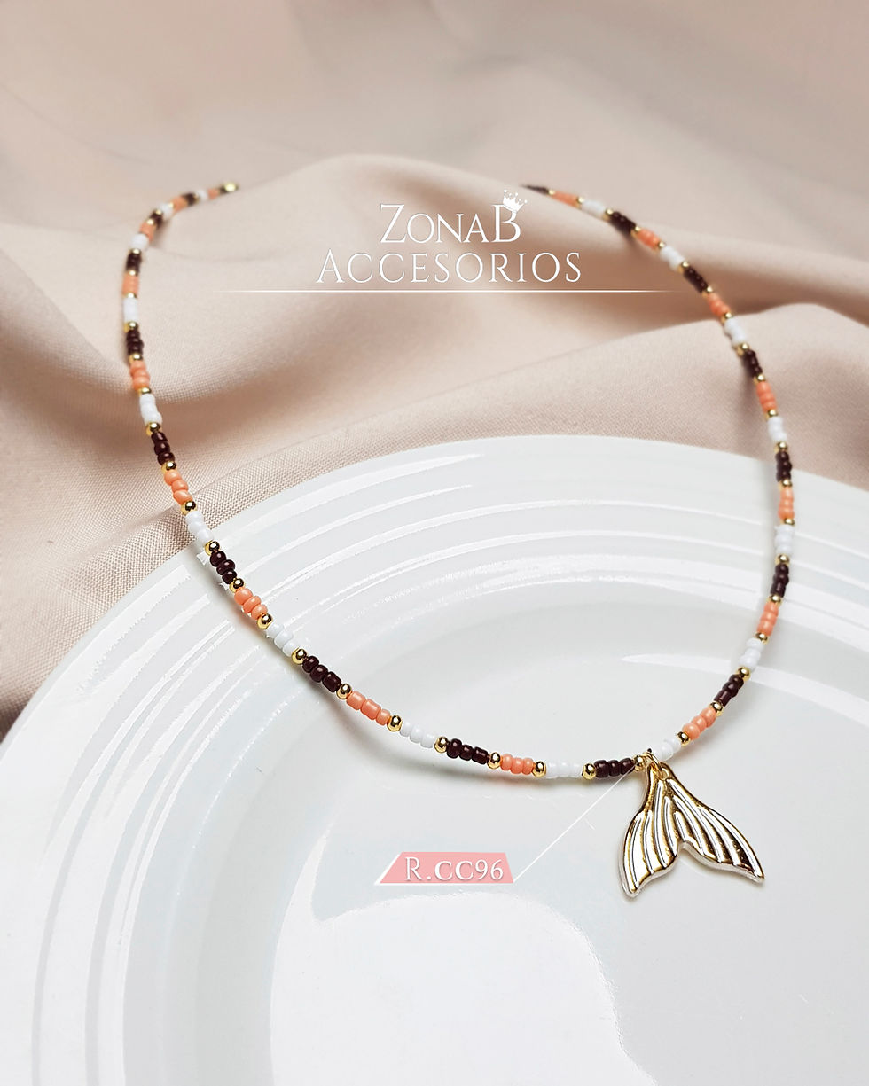 Miniatura: Collar de Mostacillas con Dije