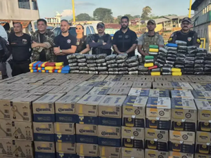 Esconderijo criativo, fim igual: Polícia intercepta barco com mais de 110 kg de drogas escondidos em pneus e sofás no interior do AM