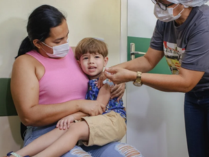 Chegam novas doses da vacina contra a Covid-19 para crianças a partir de 3 anos