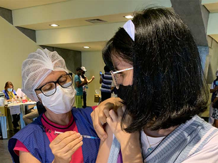 Prefeitura aplica dose de reforço contra a Covid em jovens de 12 a 17 anos a partir desta terça