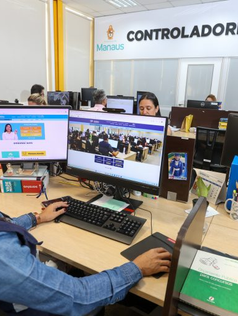 Já estão publicados editais dos concursos que vão oferecer 65 vagas na Prefeitura de Manaus