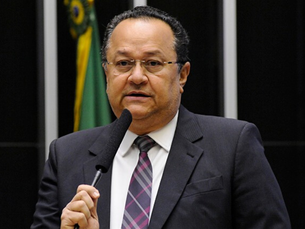 Retorno do julgamento que pode cassar mandato de Silas fica para 2024