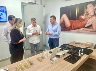 Produção de joias incentivada pela Zona Franca emprega mais de mil na gigante Vivara