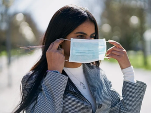 Epidemiologista recomenda uso de máscaras nesse período crítico de exposição à fumaça em Manaus