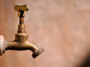 MPAM propõe Ação Civil Pública para garantir acesso à água potável no bairro Flores