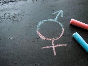 Amazonas registra crescimento de 21,5% no número de pessoas que procuram os cartórios para mudança de gênero