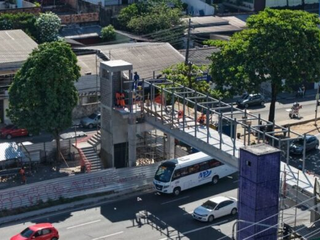 Prefeitura de Manaus conclui 65% das obras da passarela Santos Dumont
