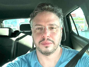 Infarto fulminante mata o ex-deputado Arthur Bisneto, aos 44 anos