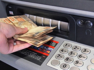 Salário mínimo deve ser de R$ 1.630,00 este ano e pode atingir R$ 1.724,00 em 2027