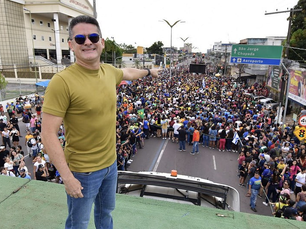 David Almeida foi um dos poucos políticos a participar da Marcha para Jesus em ano não eleitoral