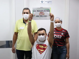 Três transplantes renais são realizados com sucesso em hospital público, com recursos do SUS