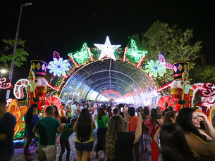 Prefeito lança 3ª edição do “Natal das Águas – Esperança que se renova” na Ponta Negra