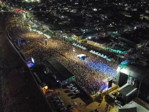 Multidão comparece à inauguração da primeira etapa do Parque Amazonino Mendes