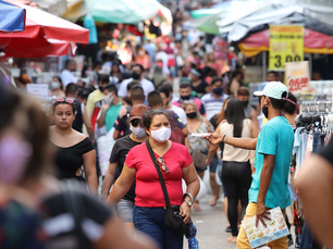Aumento de casos de Covid no AM acende alerta para uso de máscaras