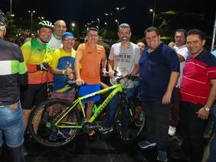 David atende Ministério Público e vai começar a obra da nova ciclovia da Ponta Negra