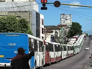Rodoviários anunciam greve em Manaus a partir desta terça-feira, em protesto contra atraso nos pagamentos das empresas