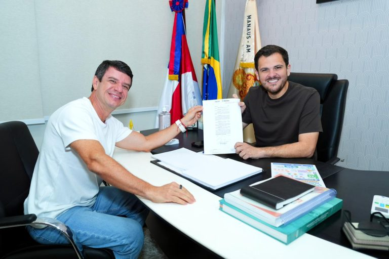 Renato Junior anuncia contratação de 48 médicos para reforçar atendimento nas unidades básicas