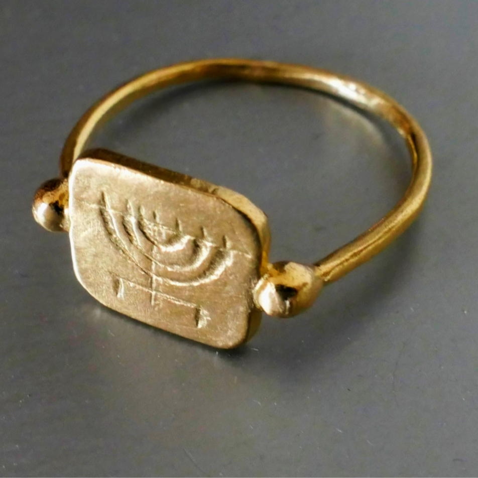 מתנת יומולדת עם משמעות עמוקה וכזו שאפשר לענוד כל הזמן