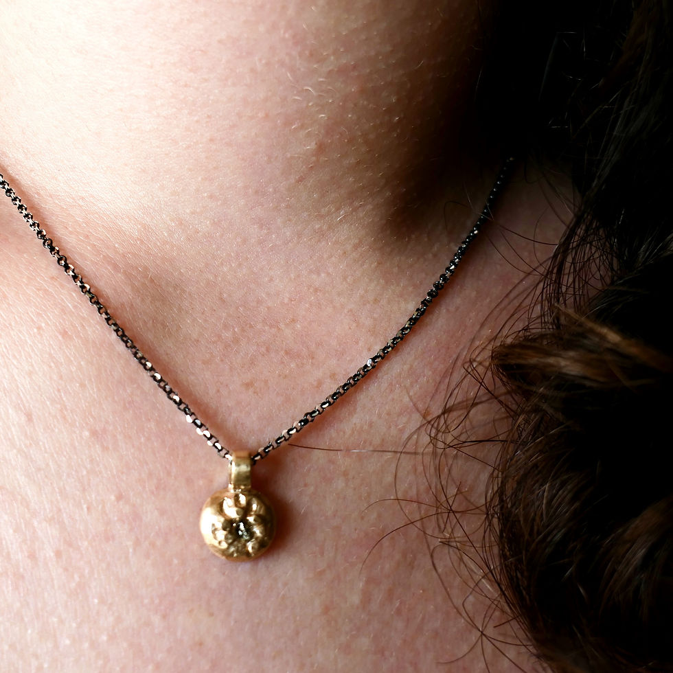 Thumbnail: Gold and silver harmony necklace