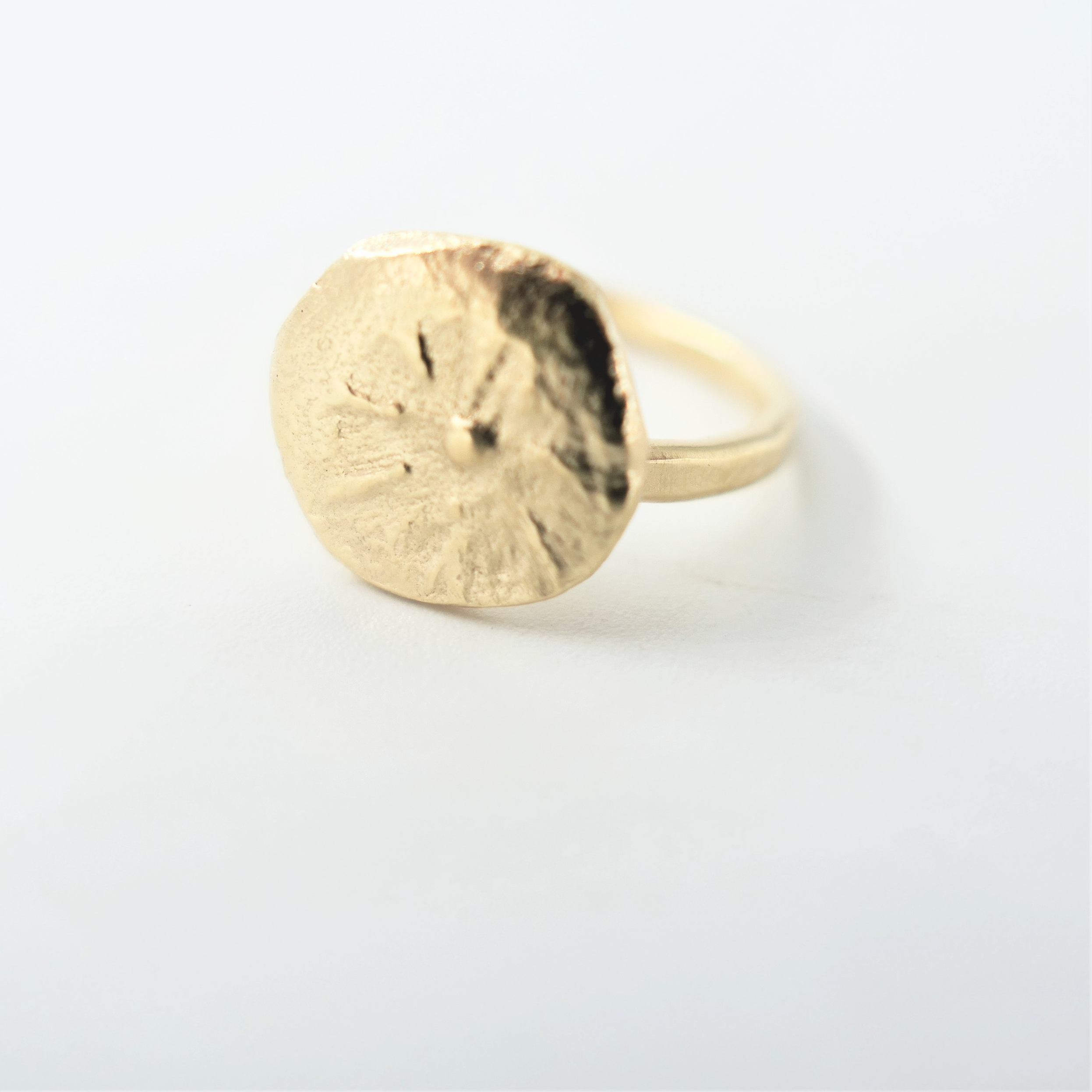 טבעת שמש מטבע עתיק גולדפילד