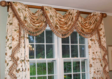 Custome window treatment cleaning : Pole swag cleaning