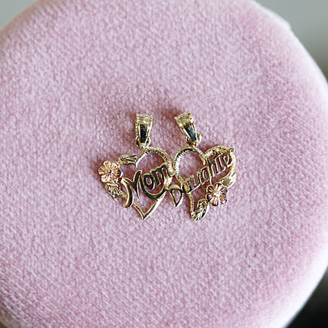 What Pawn Shop Near Me is Open Now in Virginia Beach?