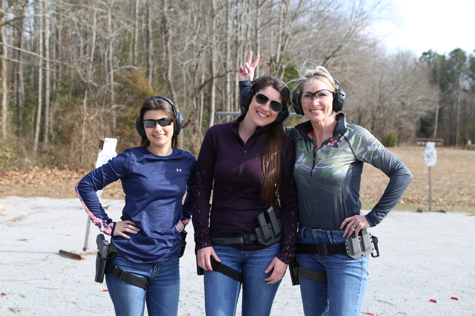 Gun Shop Girls Chesapeake Virginia, Chesapeake Pawn and