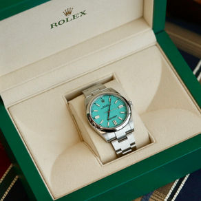 5 Reasons to Choose Hilltop Pawn for High End Watches for Men