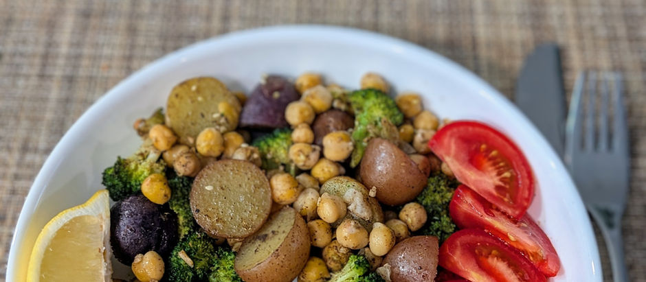Za'atar Garlic Salmon Sheet Pan (2 points)