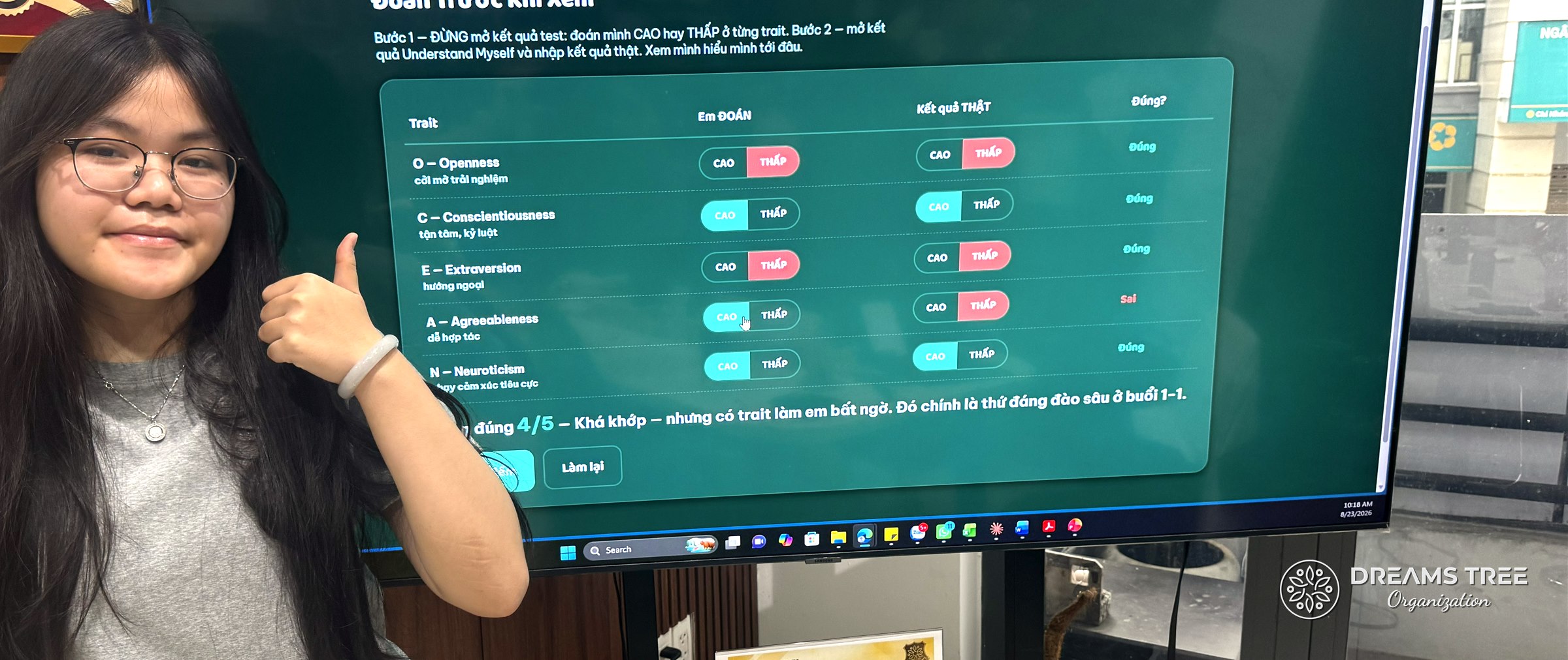Học viên làm bài đoán tính cách trên MentoX Game Hub