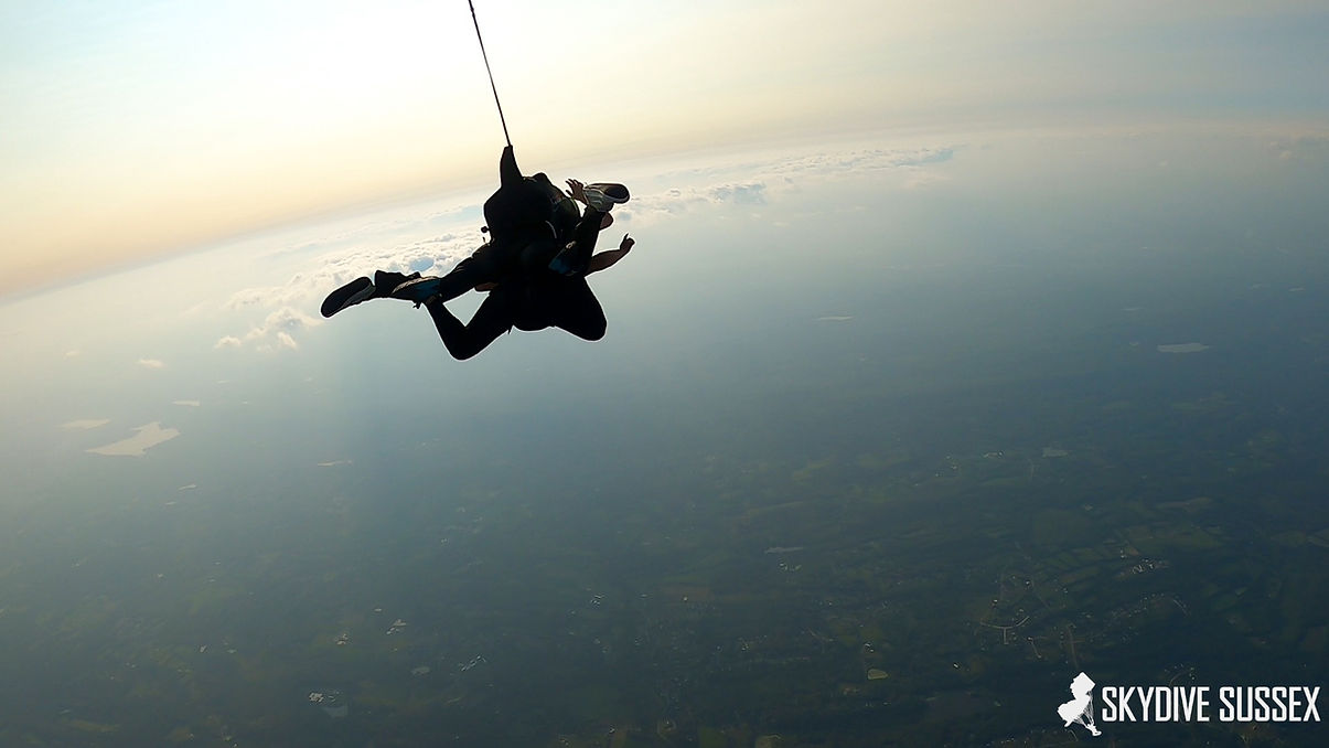 skydiving.JPG