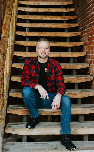 Jarrod Leppard edits-7_edited.jpg