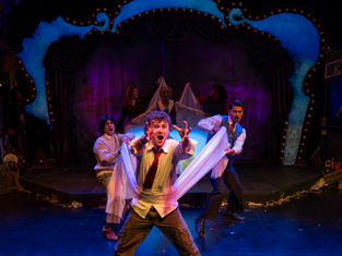 Hotels-Models14015 2_edit_new 2.jpg