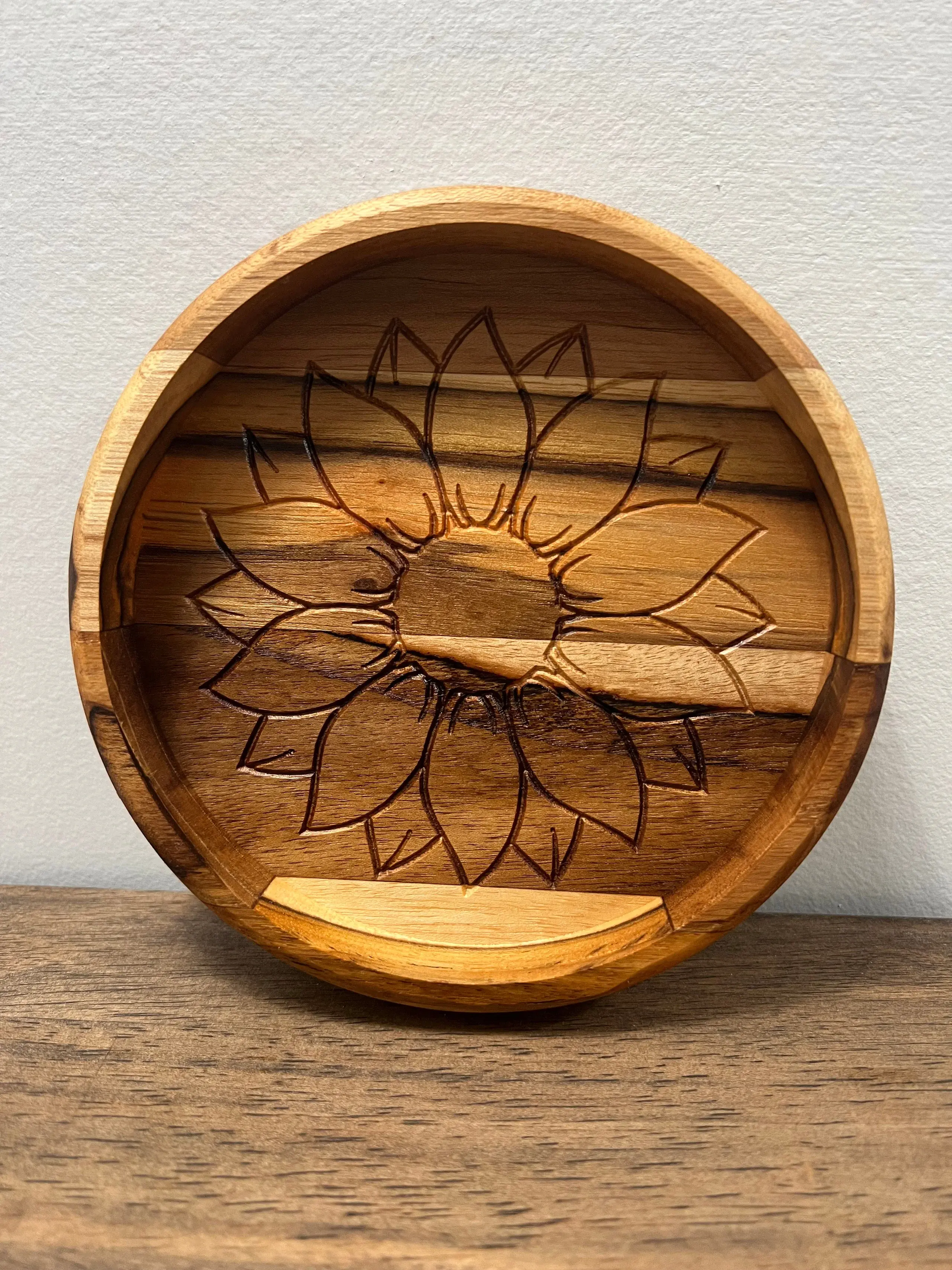 7” Round Teak Tray