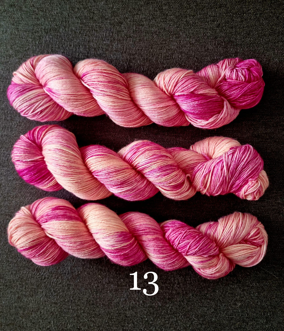 Miniaturbild: Prima Berta 3 - handgefärbt