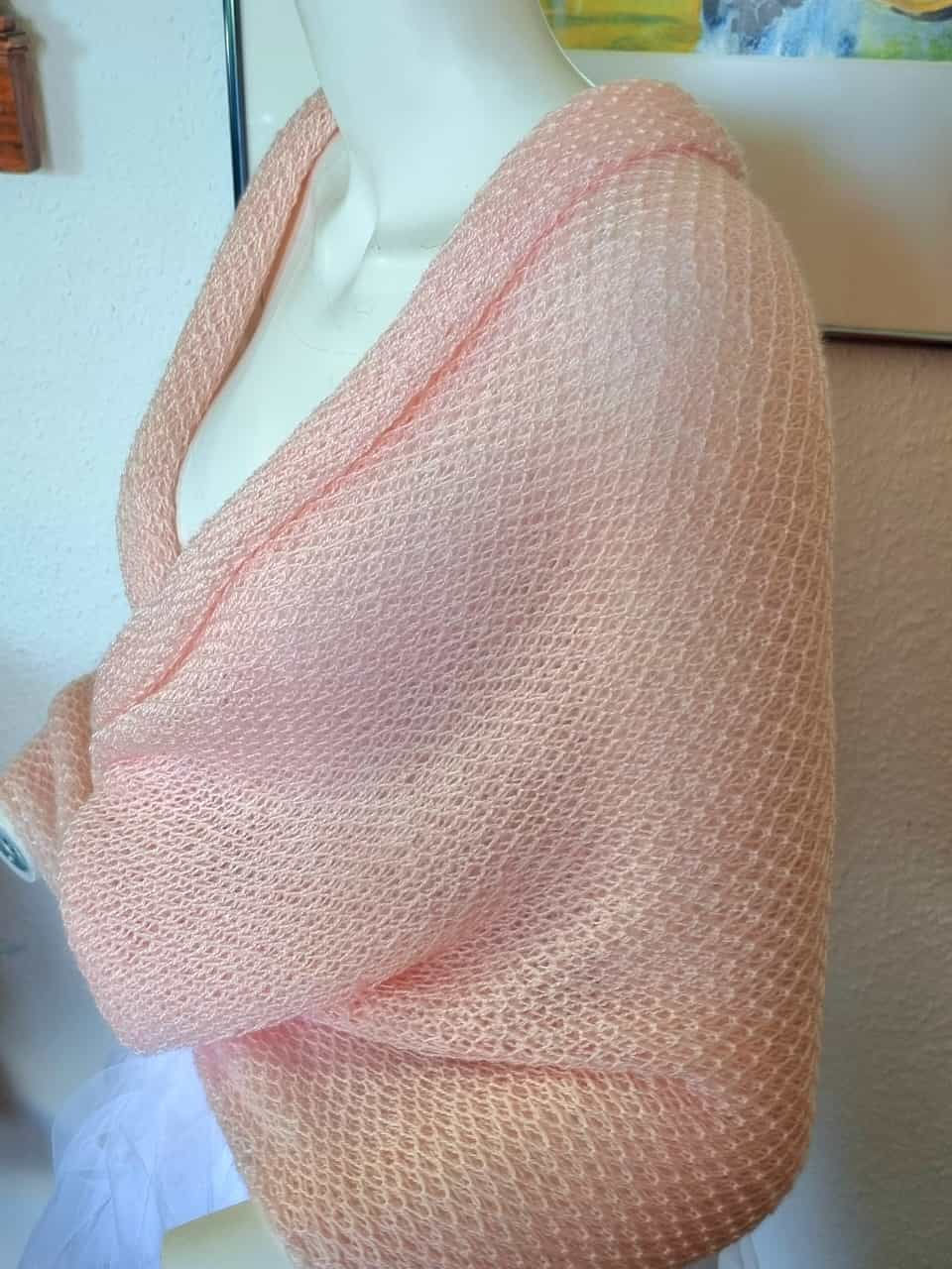 Miniaturbild: THE BRIDAL CLOUD