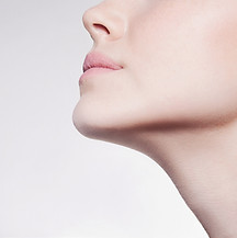 Bas du visage de modèle
