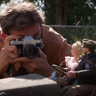 Robert Zemeckis realizza un film sull'aspetto terapeutico della fotografia