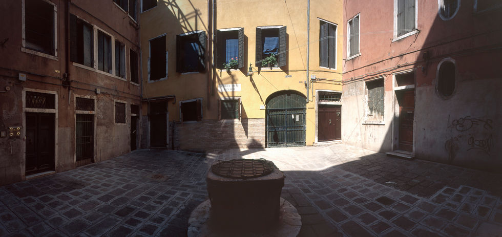 well_Venice.jpg