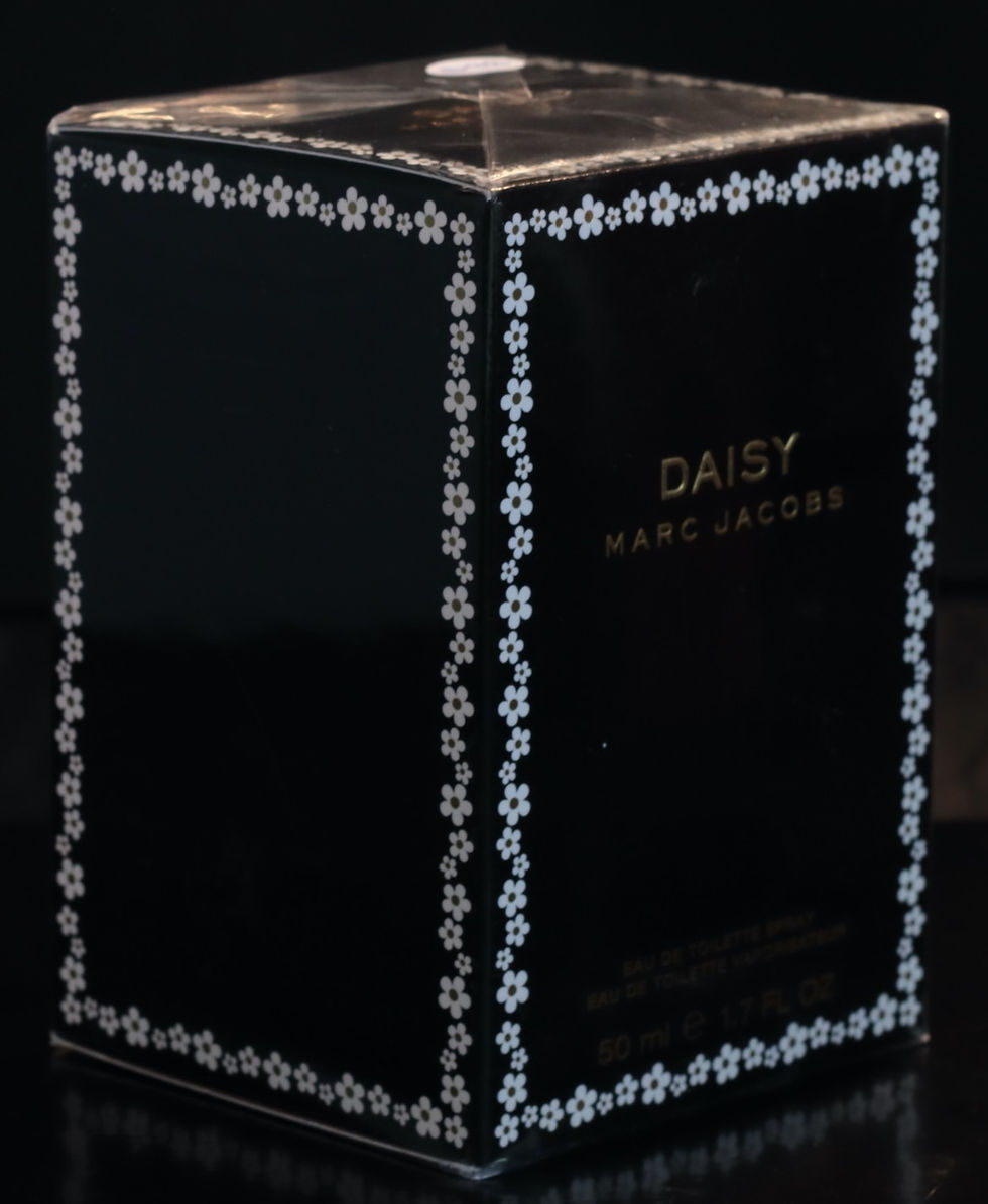 Miniatura: Daisy BLACK