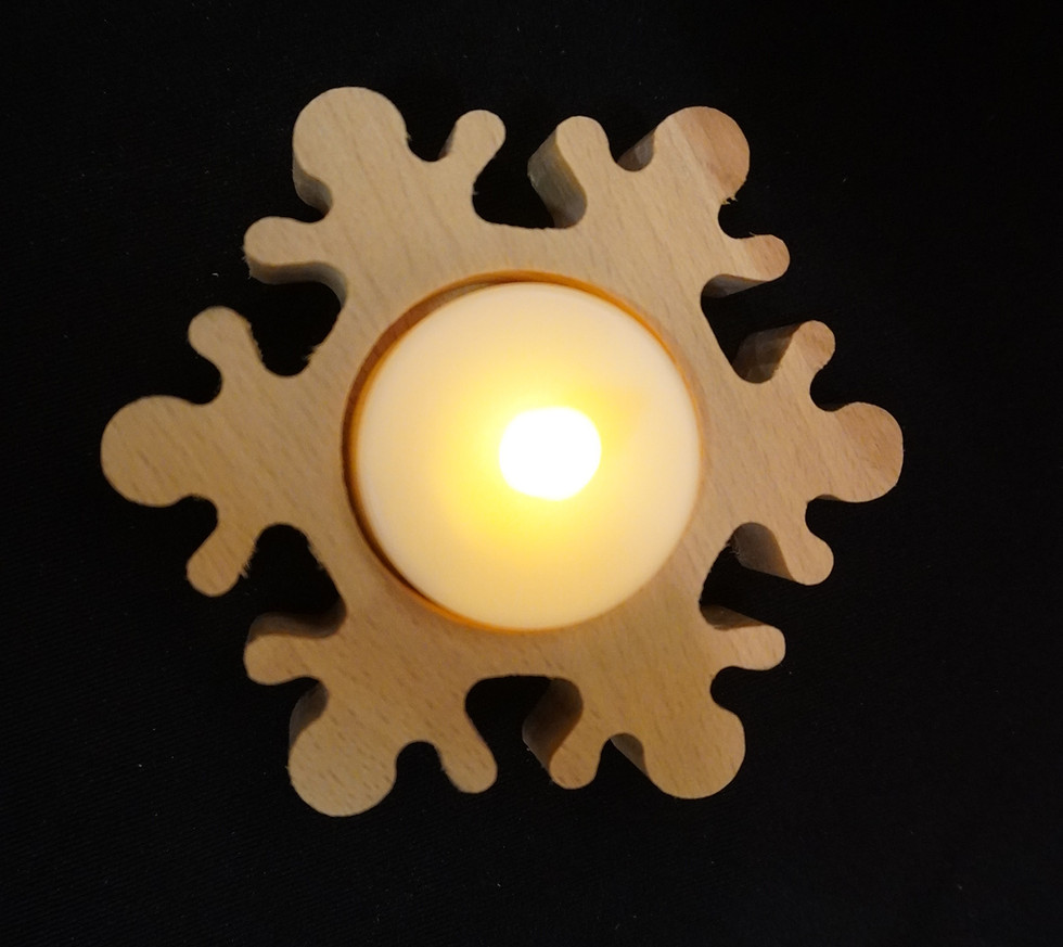 Miniaturbild: Teelichthalter aus Buchenholz – Individuell und stimmungsvolle Dekoration